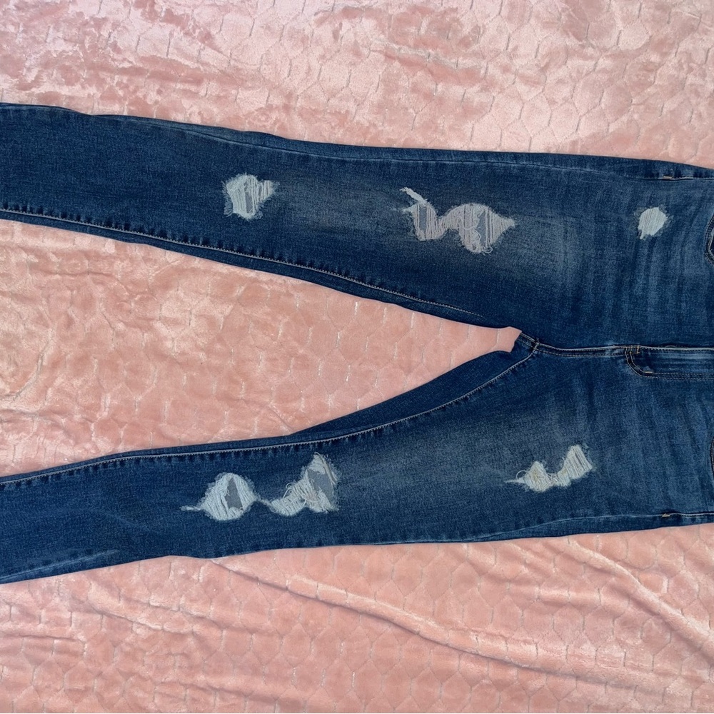 Refuge Blue Skinny Distressed Jeans